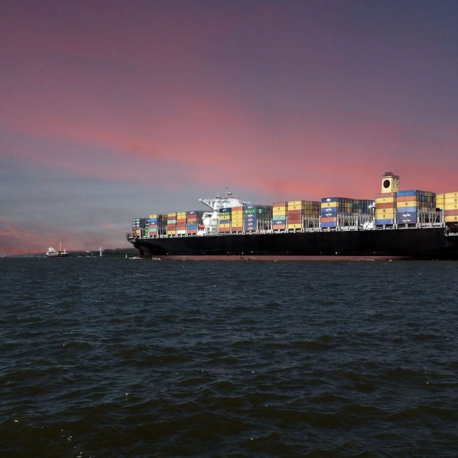 Quel est le tarif du transport par bateau cargo ?